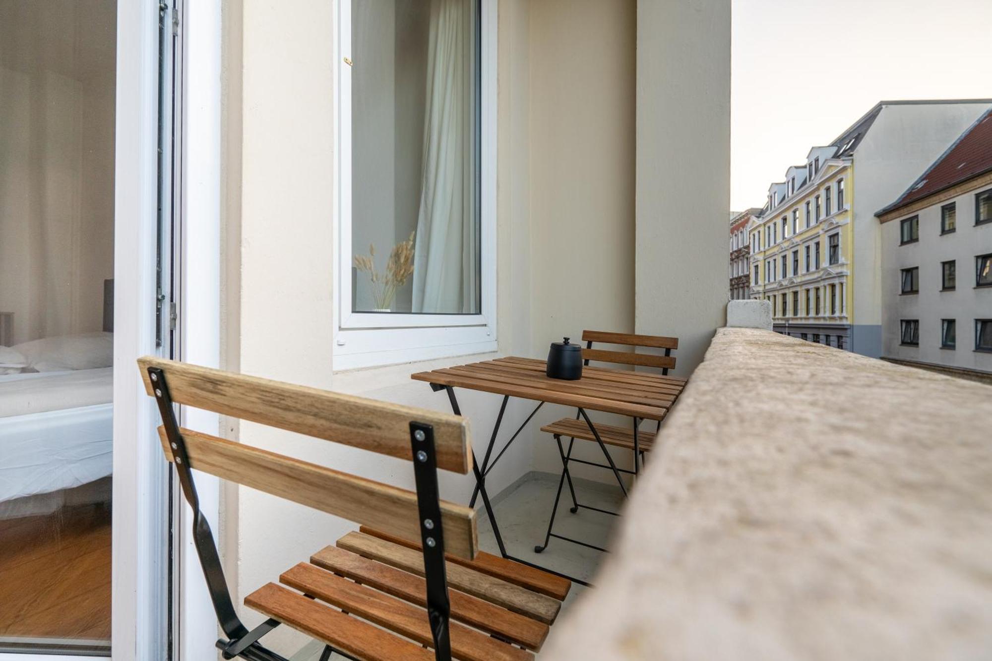 Grosses Apartment Mit 2 Balkonen Zentral Am Nordertor فلنسبورغ المظهر الخارجي الصورة